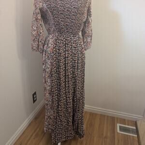 Donna Bella Linen Flower Long Dress Size L